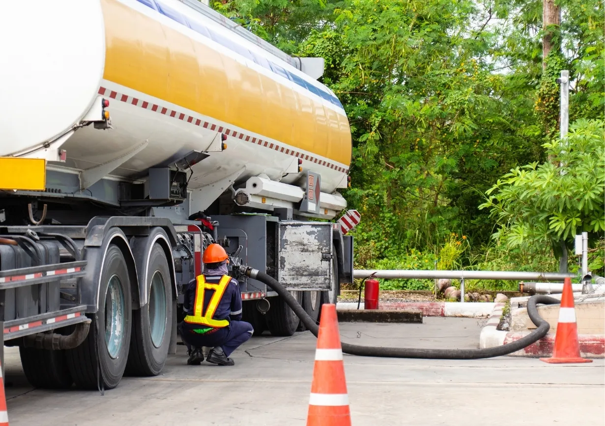 Kimyasal Tanker Seçerken Nelere Dikkat Edilmelidir?